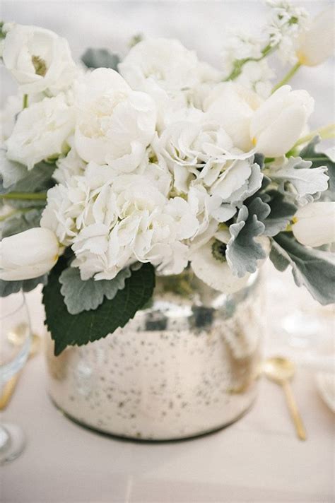 Pin By Robin Stevenson On ♥ Style Flower Centerpieces Wedding Wedding Table Flowers Vintage