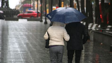 El 112 recibe 84 llamadas por las lluvias en Cataluña y Protecció Civil