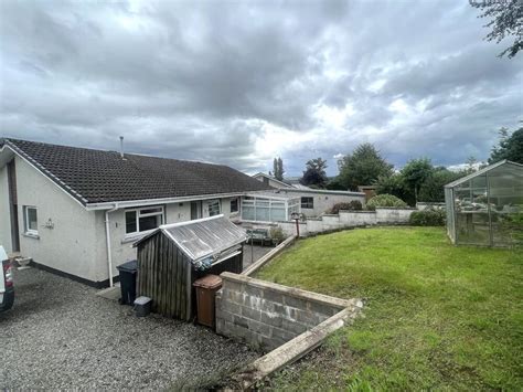 Semi Detached Bungalow For Sale 11 Leachkin Drive Inverness Iv3 8lg