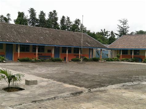 SDN Jaten - Tanjungsari