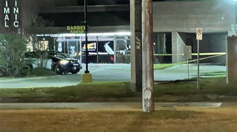 Two People Shot Outside Fort Worth Barber Shop Dfw Scanner