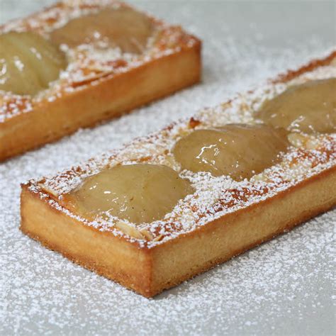 Tarta De Pera Y Crema De Almendra Bavette