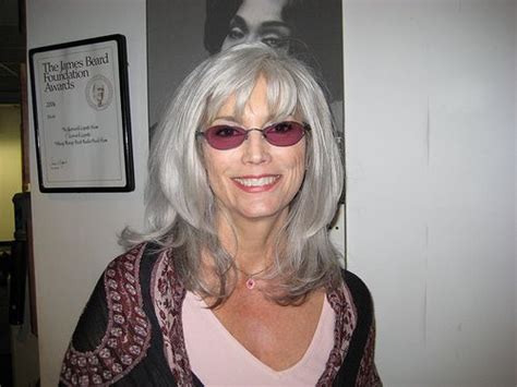 Emmylou Harris A Photo On Flickriver Beautiful Gray Hair Silver Haired Beauties Grey Hair