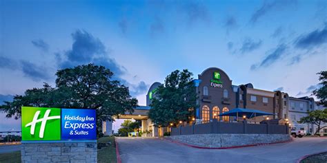 Holiday Inn Express & Suites Cedar Park (Nw Austin) Map & Driving ...