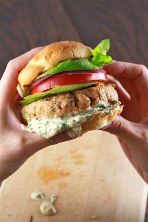 Salmon Burgers With Lemon Dill Sauce Artofit