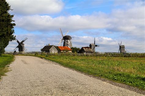 field windmills mill   photo  pixabay
