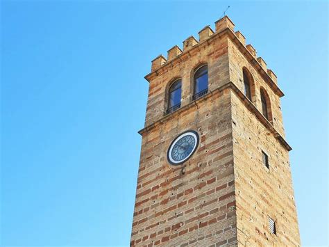 El Mirador Panor Mico De La Torre Del Reloj De And Jar Mejora Su