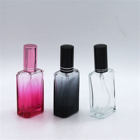 Gradual Coating Refillable Cosmetic Packaging Fancy Perfume Empty Glass