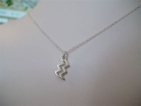 AQUARIUS - HOROSCOPE - Sterling Silver Charm Necklace