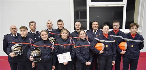 Sainte Barbe Les pompiers à l honneur lors de la Sainte Barbe