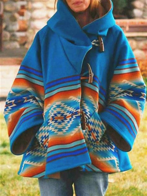 Beth Dutton Blue Hooded Poncho Jecket Indian Aztec Printed Horn Button