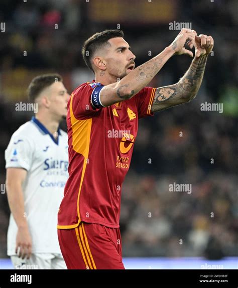 Rome Italy 20th Jan 2024 Romas Lorenzo Pellegrini Celebrates His