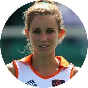 Ellen Hoog - Dutch field hockey player - Whois - xwhos.com