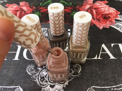 Pastel Nude Ojeler Kırmızı Rujlu Blog
