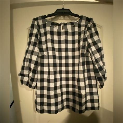 White and black checkered shirt | Black checkered shirt, Checkered shirt, White and black