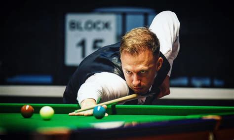 Judd Trump fights back, then reaches quarter-finals - SnookerHQ.com