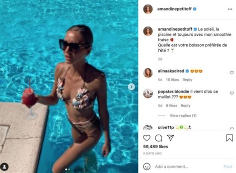 Amandine Petit Torride En Bikini Ce Look Vintage Revisit Qui Fait Sensation La Piscine Closer