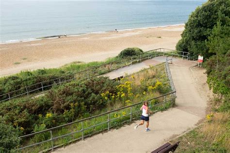 Highcliffe Castle Beach Visitor Information And Car Park Dorset Guide