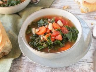 Escarole And Bean Soup Giada De Laurentiis Recipe Food Healthy