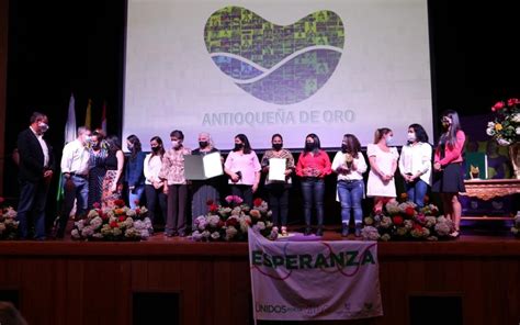 Gobernación de Antioquia abre convocatoria para postular a las mujeres