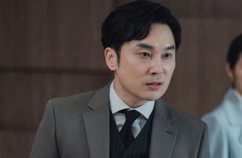 Sinopsis Call My Agent Drama Baru Lee Seo Jin Tentang Perjuangan