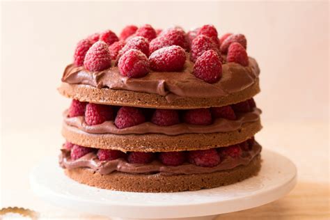 Gâteau au chocolat fève tonka et framboises Kiss My Chef