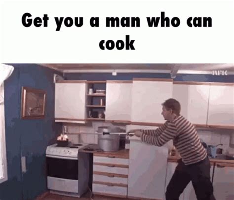 Cook Learn To Cook GIF - Cook LearnToCook Fire - Discover & Share GIFs