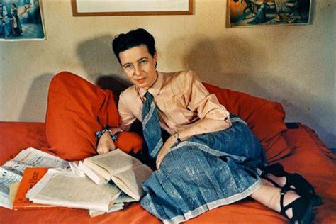 Simone De Beauvoir La Intelectual Francesa Que Hace 70 Años Le Dio