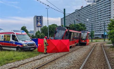 Katowice Wypadek Na Korfantego Ruch Tramwajowy Wstrzymany TVS Pl