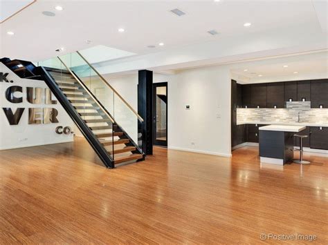 924 N Clark St, Chicago, IL 60610 - realtor.com®