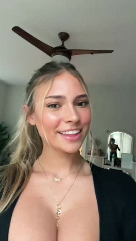 Zoe George On Tiktok Zoe Tiktok Rax Tiktok Rax