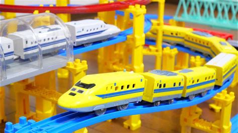 Plarail Doctor Yellow Connected Vehicle Japanese Train JR Shinkansen