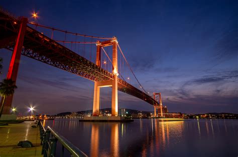 福岡県北九州市若松区 若戸大橋 夜景 フリー写真素材の Freesnake Photo（フリースネークフォト）