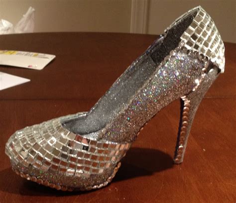 Confessions of a glitter addict: 2013 Shoe #2 - The Disco Shoe