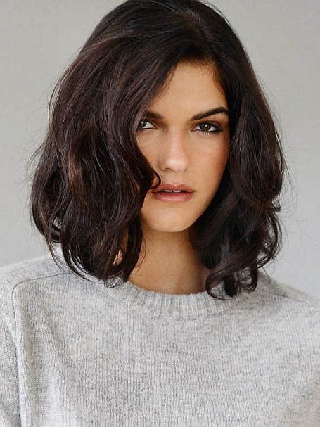 40 Stylish Lob Haircuts And Hairstyles For 2024 The Trend Spotter