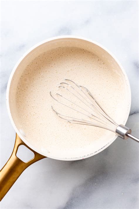 6 Ingredient EASY Homemade Vegan Pastry Cream Recipe (Vegan Custard