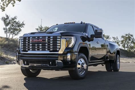 GMC Sierra 3500HD Denali Ultimate is unthinkable here - Techzle