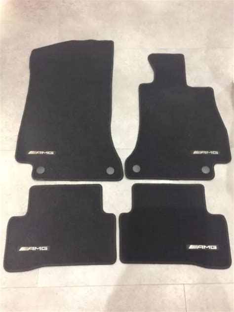 GENUINE MERCEDES W205 C Class Amg Ribbed Carpet Floor Mats