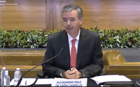 Sigue El Informe Trimestral De Banxico En Vivo Aristegui Noticias