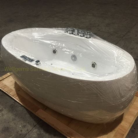 hotel  standing olive oval ellipse whirlpool bath tub bathtub