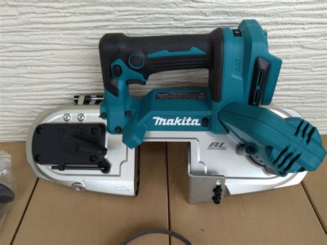 未使用新品未使用 Makita マキタ 18V 充電式 ポータブル バンドソー モデル PB183DZ 電動工具 コードレス 展示品の