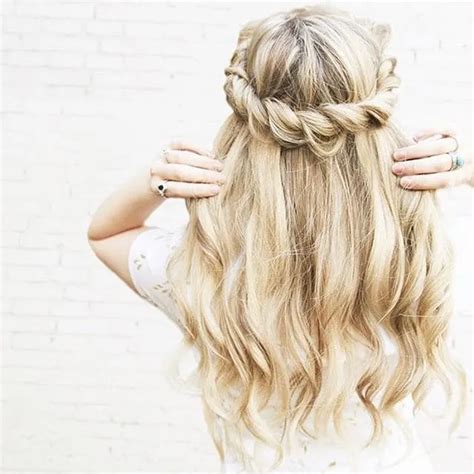 23 Gorgeous Halo Braids You Need In Your Life Hairstylecamp