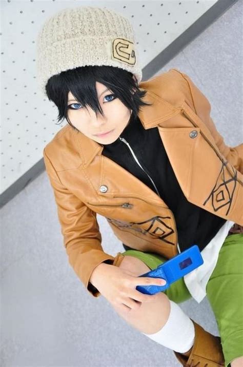 Yuki Cosplay | Mirai Nikki / Future Diary | Know Your Meme