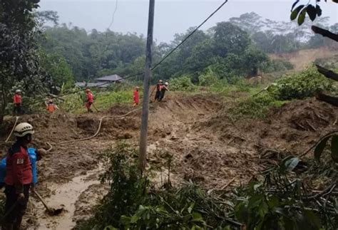 Sukabumi Berduka Uar Jabar Turun Langsung Bantu Korban Banjir Dan