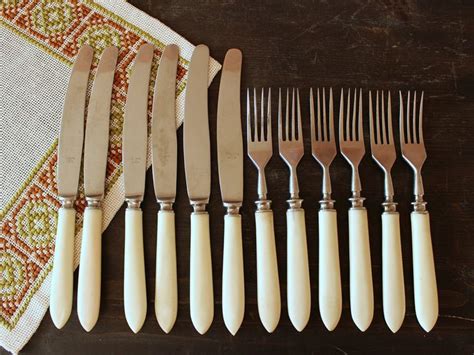 12x Colonial Flatware Bakelite Cutlery Set 6 Knives And 6 Etsy