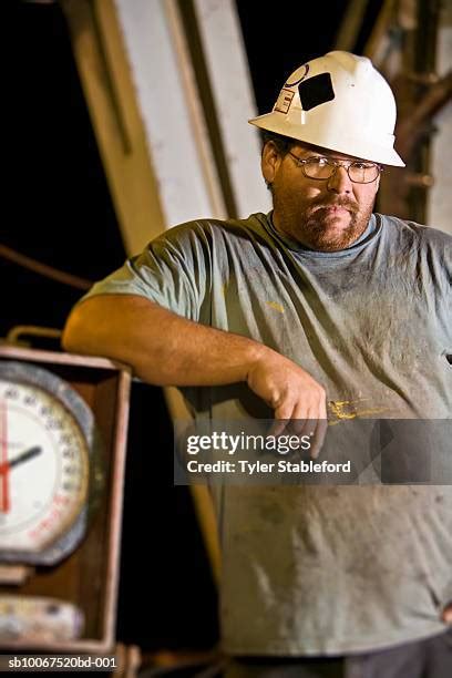 45 Oil Rig Worker Dirty Stock Photos High Res Pictures And Images