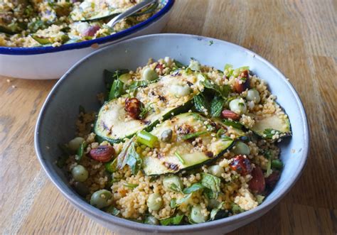 Gegrilde Courgette Met Couscous Salade De Luie Leguaan