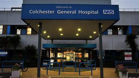 Colchester Hospital centre closed over infection control issue - BBC News