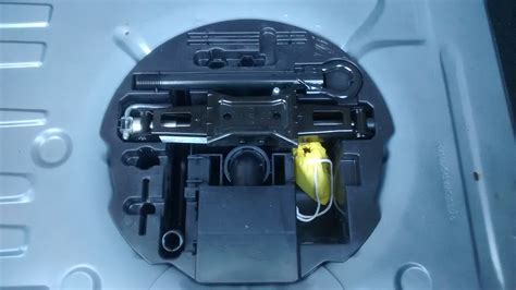 Clio 65 Plate Jack Storage Solved Independent Renault Forums