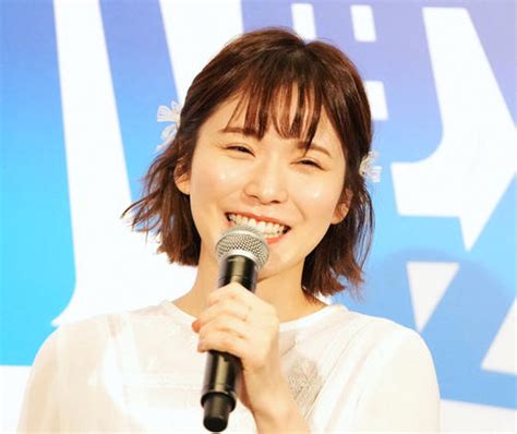 香取慎吾＆松岡茉優mc 別名“歌舞伎町のジャンヌ・ダルク”ホテル支配人・三輪康子さんに迫る 芸能 日刊スポーツ